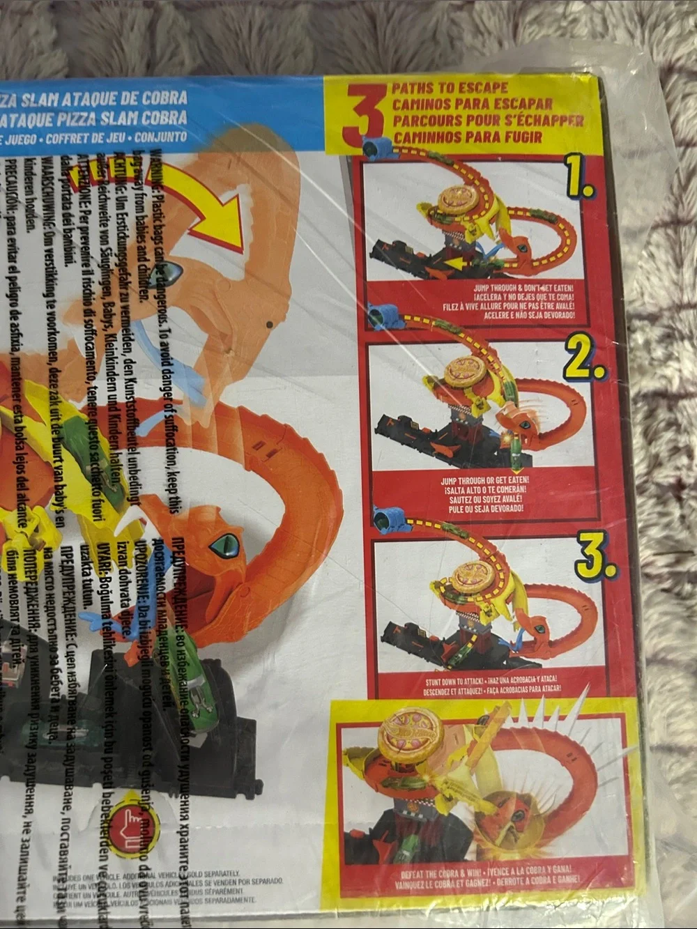 Hot Wheels pizza slam cobra  Attack  Playset new